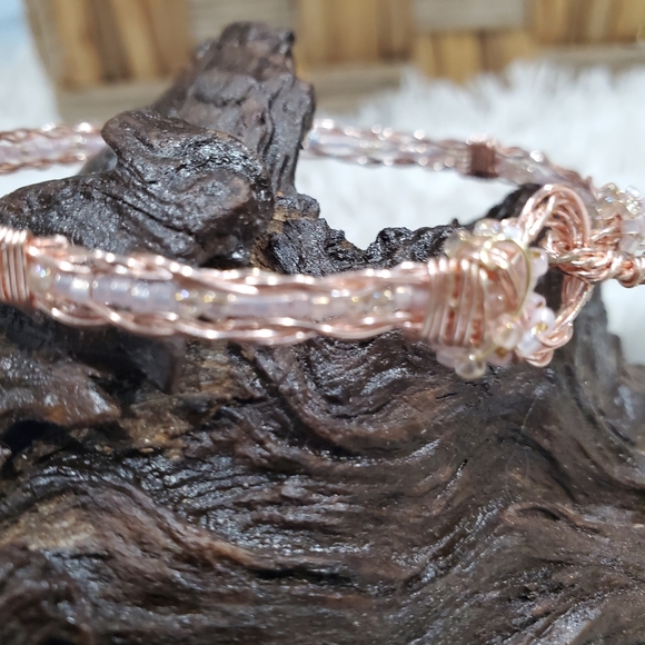 Two-Tone Wirewrapped Bracelet - Pink and Silver Wire Bangle - Stackable Bracelet - Picture 5 of 7